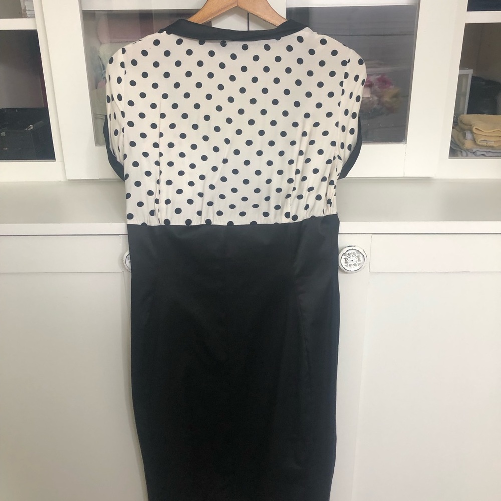 Dress - Picture 2 of 2